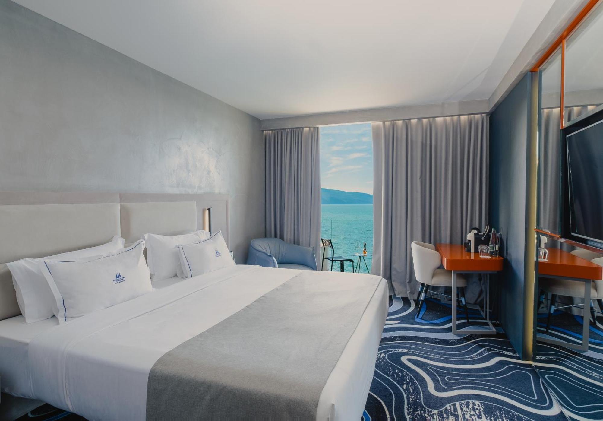 Maritim Marina Bay Resort Spa & Casino Adult Friendly Vlorë Buitenkant foto