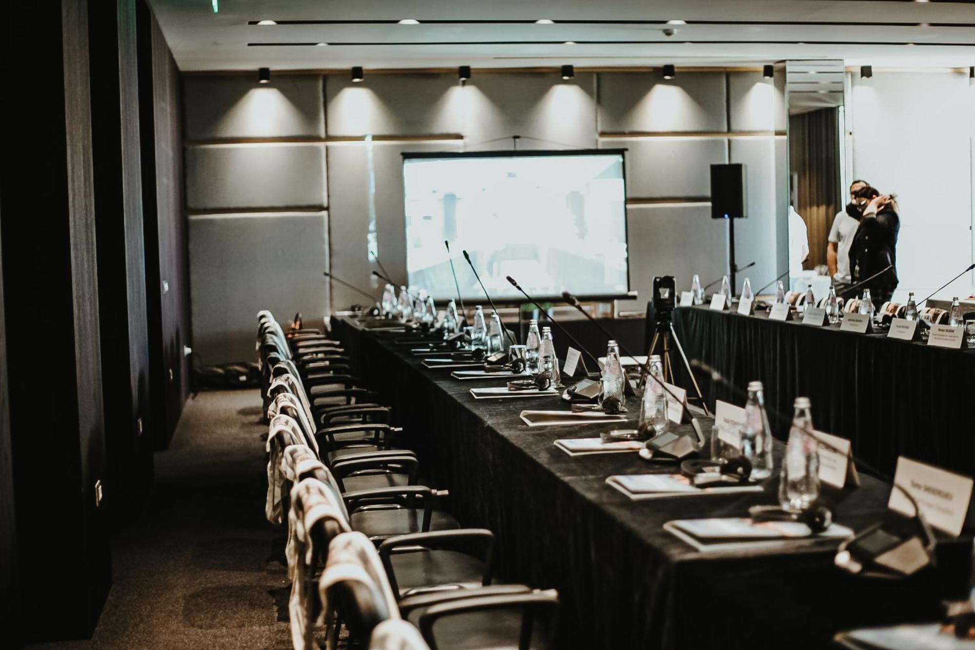 Maritim Marina Bay Resort Spa & Casino Adult Friendly Vlorë Buitenkant foto The 2019 World Conference on Tobacco and Nicotine