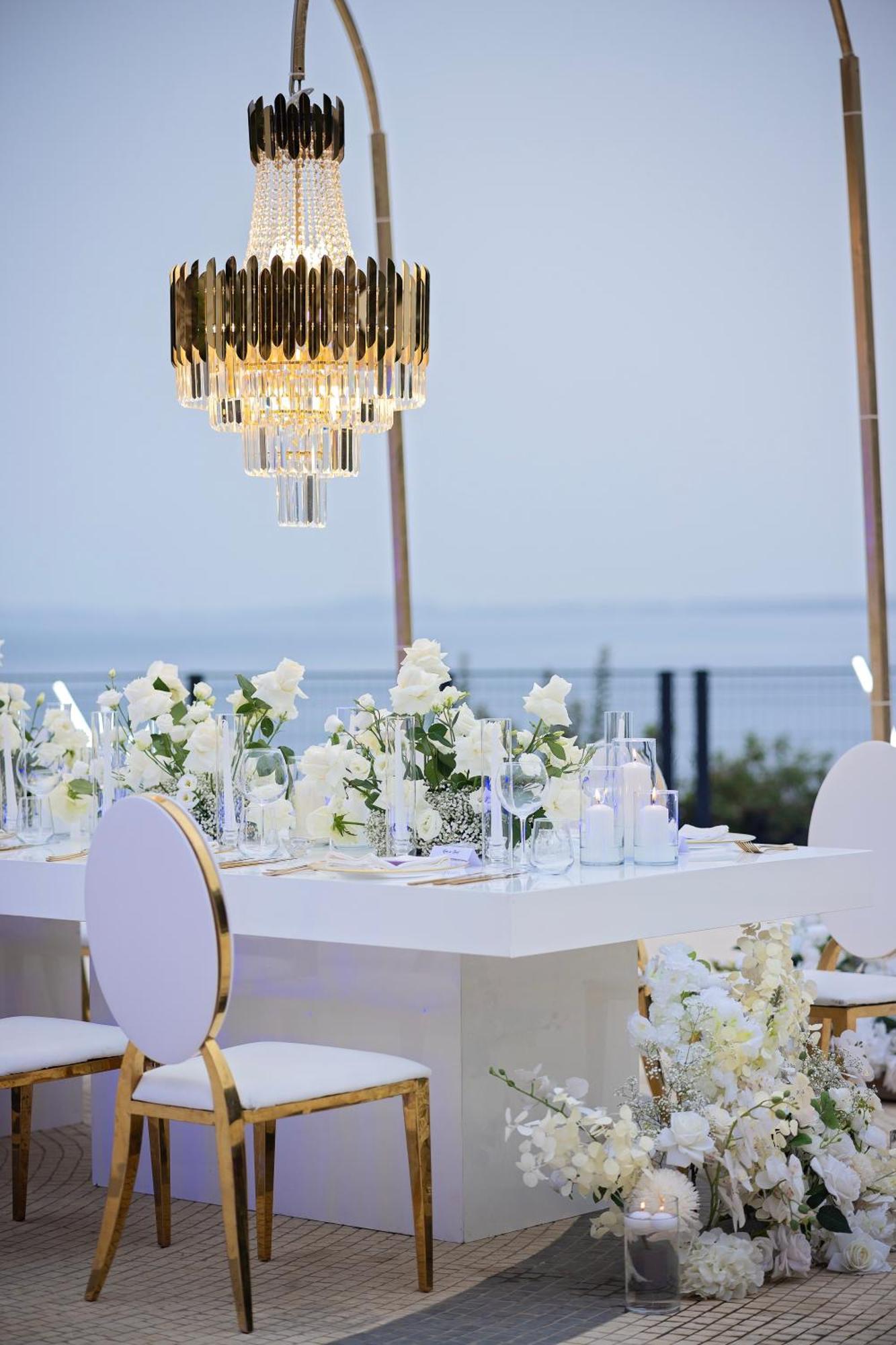 Maritim Marina Bay Resort Spa & Casino Adult Friendly Vlorë Buitenkant foto Wedding reception at the Four Seasons Hotel, Athens